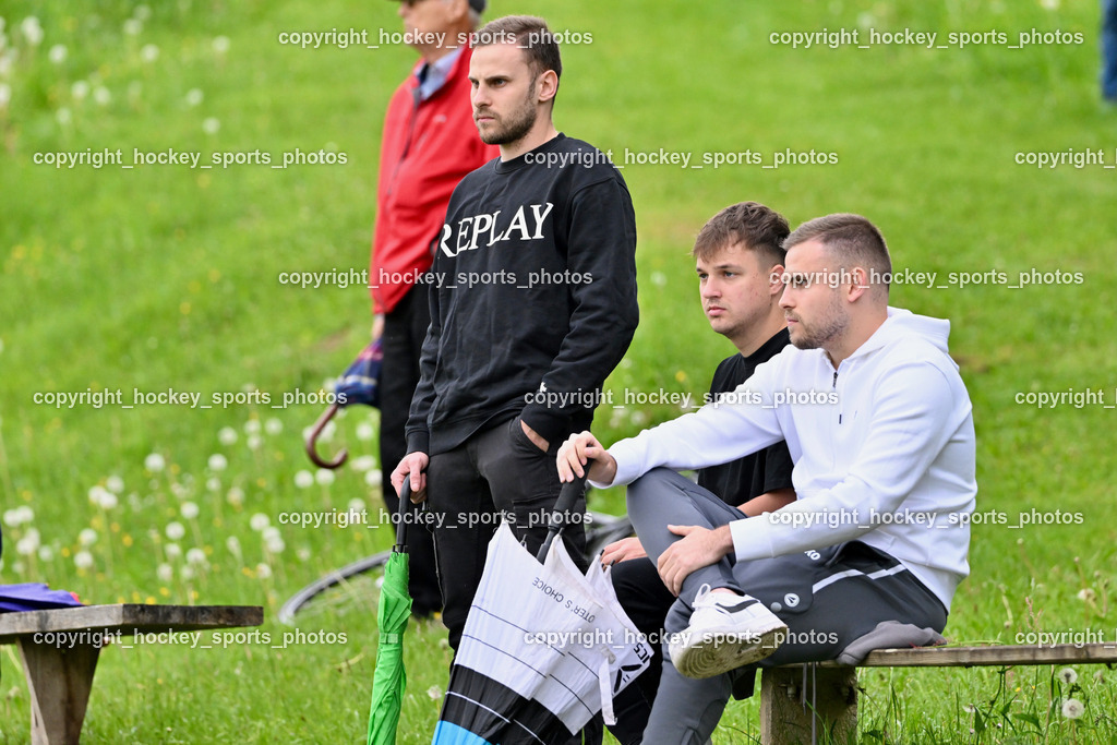ASKÖ Köttmannsdorf vs. SV Dellach Gail | Besucher Sportplatz Köttmannsdorf, ASKÖ Köttmannsdorf vs. SV Dellach Gail, ASKÖ Köttmannsdorf vs. SV Dellach Gail am 15.05.2024 in Köttmannsdorf (Sportplatz Köttmannsdorf), Austria, (Photo by Bernd Stefan)