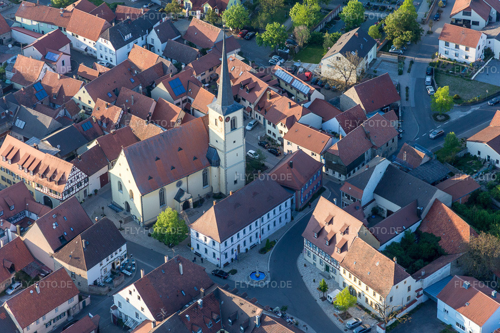 Luftbild: St. Eucharius in Sommerach im Bundesland Bayern in Deutschland. Foto: IMG_088035.jpg vom 06.05.2016 durch Werner Riehm/FLY-FOTO.de