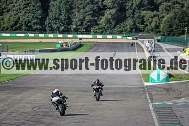 spof8884 | Professionelle Fotos von Sportveranstaltungen, aber auch Hochzeiten und anderen Events. - Realisiert mit Pictrs.com