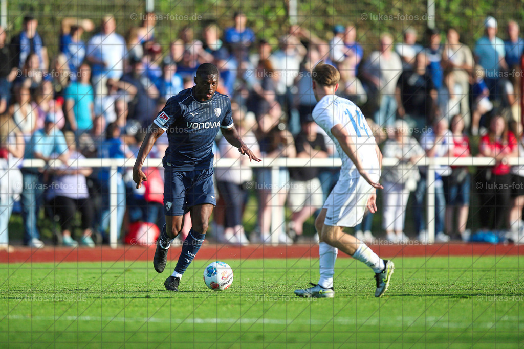 TuS Harpen - VfL Bochum | Testspiel des VfL Bochum gegen den TuS Harpen im Juli 2025 - Realisiert mit Pictrs.com