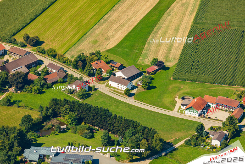 Luftaufnahme von Bonbruck Bodenkirchen Bild- Das Luftbild wurde 2025 vom UL-Flugzeug heraus erstellt ( keine Drohne ) - Hochauflösende Luftaufnahme -Nicht vergleichbar mit Google Maps oder Satelittenbilder- Die Geschenkidee !Mit Lizenz und Bildrechte bestellbar