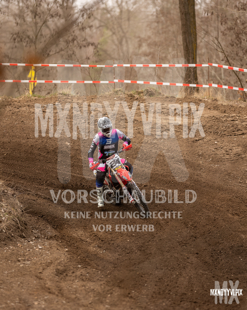 866A0500 | mxndyyvipix