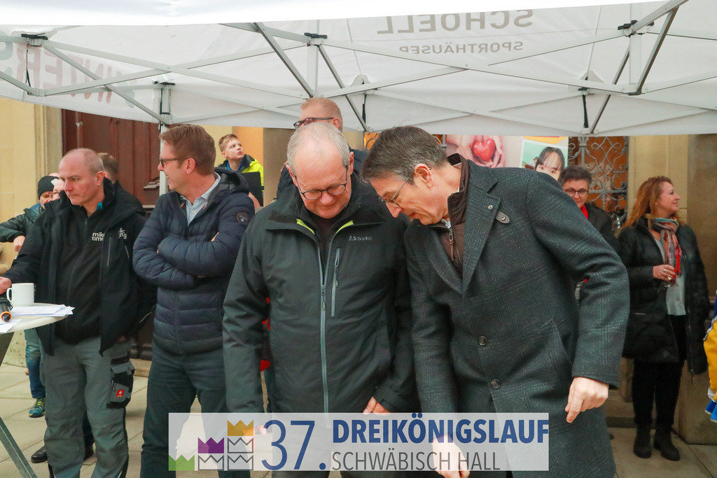 VR Bank Hauptlauf 10000m | 3 Koenigslauf 2023 - Realisiert mit Pictrs.com