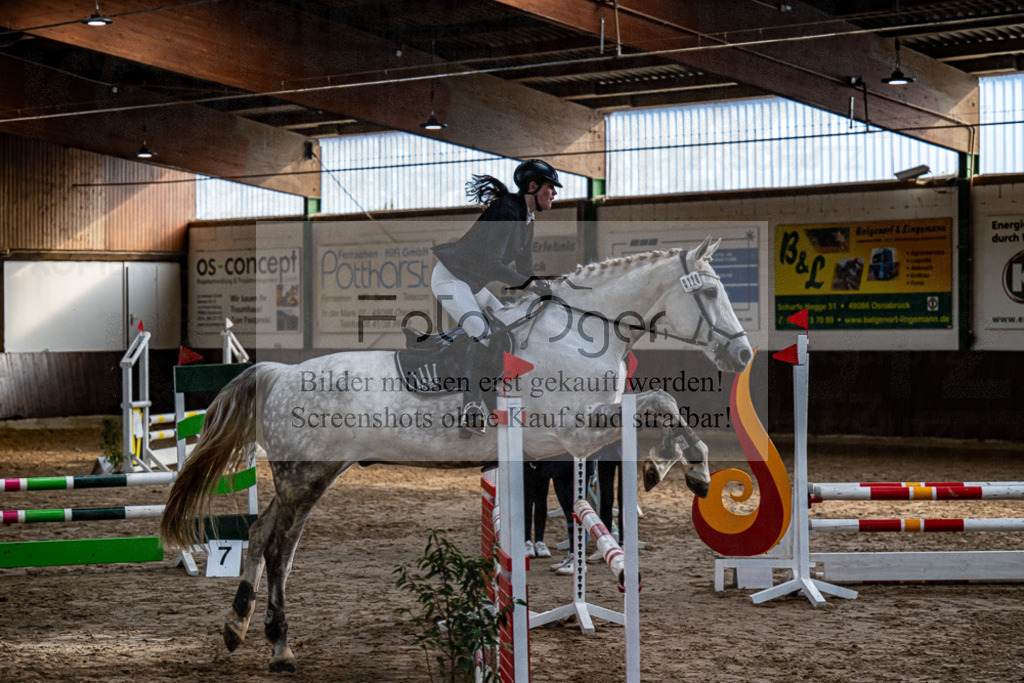 20240309-DOS_5887 | Entdecke hochwertige Reitturnierfotos von Foto Oger. Professionell, emotional und authentisch – jetzt Lieblingsmomente im Shop bestellen. - Realisiert mit Pictrs.com