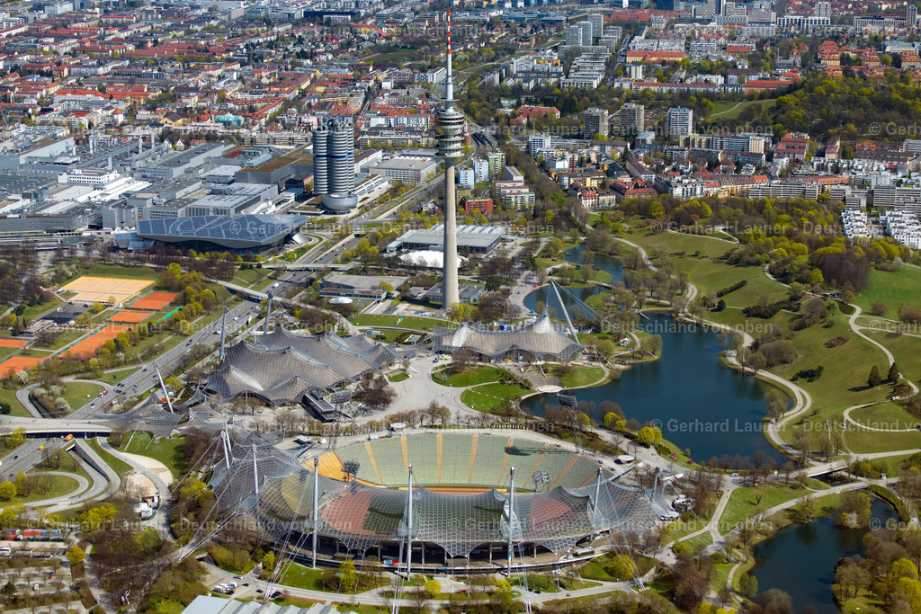 4021571 | Olympiastadien und Fernsehturm, München