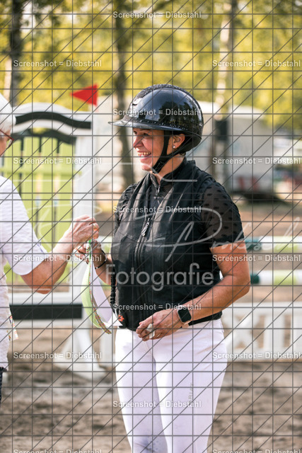 _W6A2288 | ronjaprokoschfotografie - Realisiert mit Pictrs.com