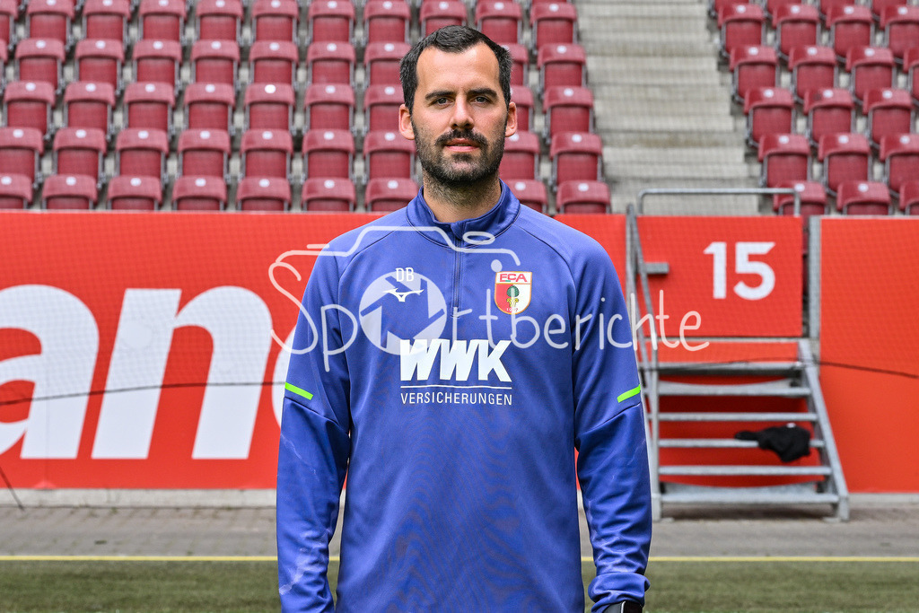 FC Augsburg 2025/26 | David BINDER / Einzelfoto / Freisteller / Media Day FC Augsburg: WWK-Arena am 06.08.2025