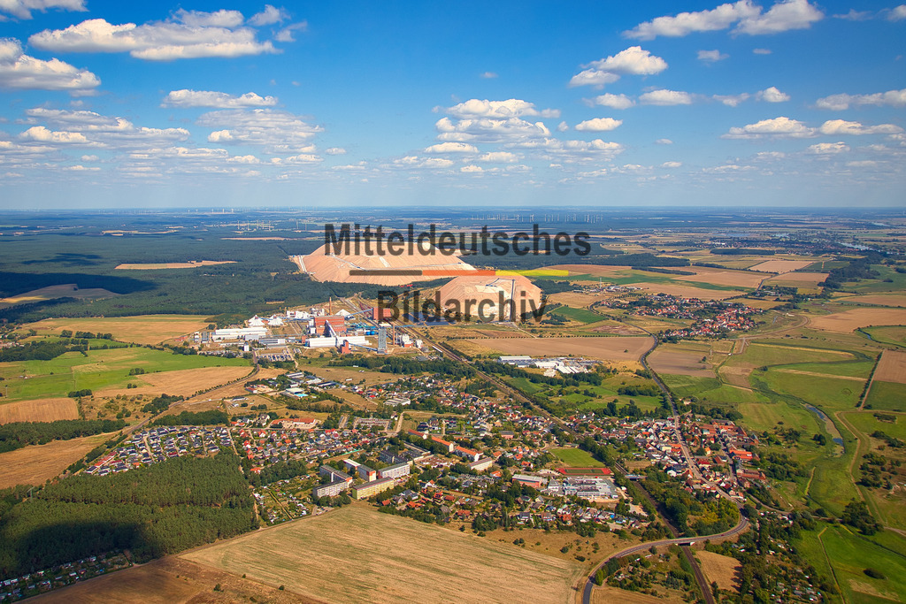 Zielitz-Ort-Kaliwerk-Kalimandscharo-Börde_0179 | Zielitz von oben
 - Realisiert mit Pictrs.com