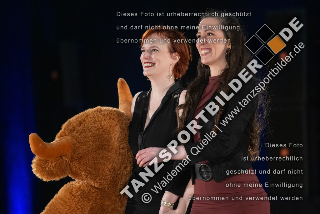 20260322-11677 | Hier finden Sie Tanz Bilder vom Latein und Standard Formationen tanzen. Sportbilder vom Tanzsport. Schöne Fotos und von Weltmeisterschaft, Europameisterschaft, Bundesliga, Regionalliga, Oberliga und Landesliga sowie von GOC Stuttgart, DanceComp, WM Bremen