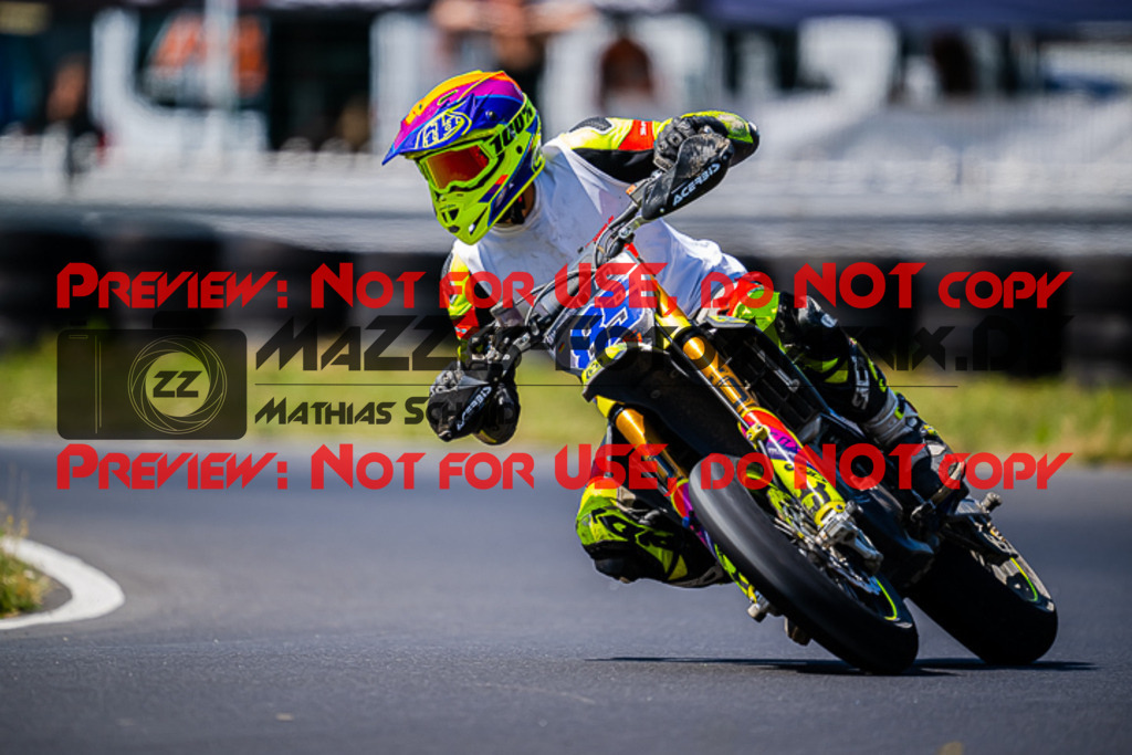 MaZZes_FotoMatrix_220703_4777 | S3