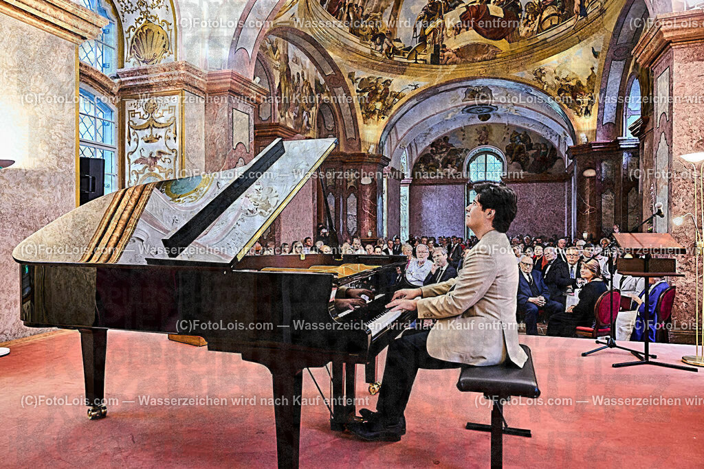 ALP1451_XXXIX-Chopin-Festival_Nocturno_Roham Connor | (C)FotoLois.com, Alois Spandl, XXXIX. internationales CHOPIN-Festival in der Kartause Gaming, NOCTURNO - nächtliches Konzert bei Kerzenlicht, Sa 5. August 2023.