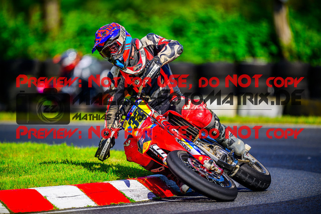 MaZZes_FotoMatrix_240510_6007705_5770 | S2