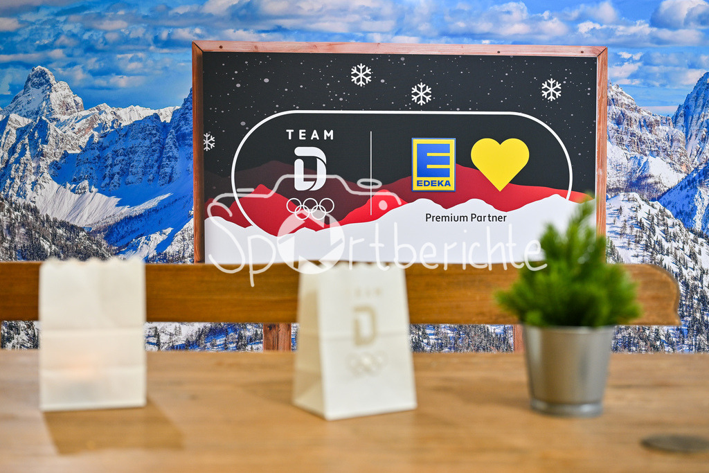 Einkleidung Team D Milano Cortina 2026 | Munich, GERMANY - 12. JANUARY: Impressionen von der Einkleidung des Teams D am 12.01.2026 in der MTC world of fashion in München / EDEKA