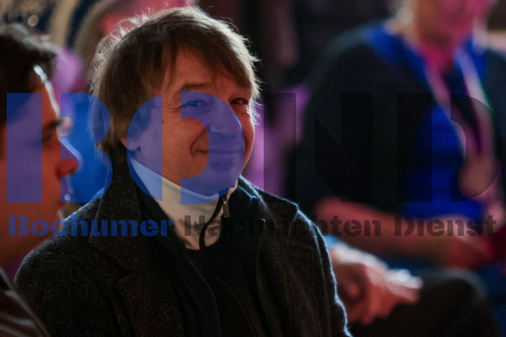 SES_GROKABO20250202-14 | bond - Realisiert mit Pictrs.com