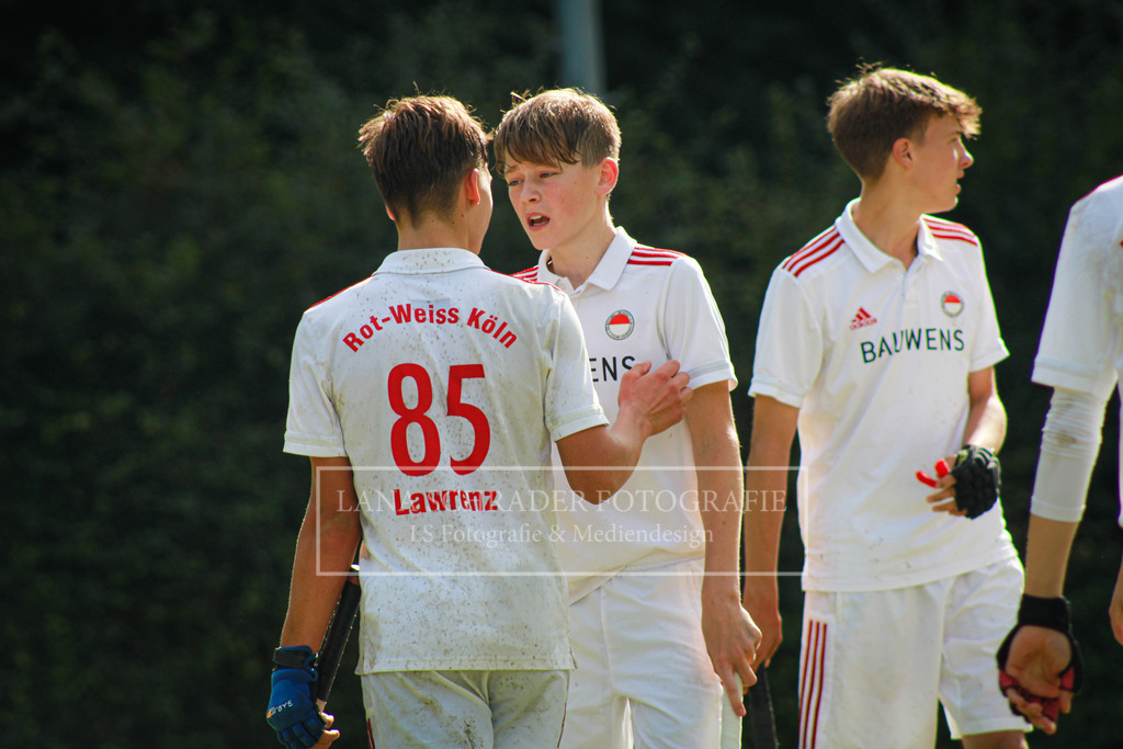 MU16 2. HF Westdeutsche Meisterschaft  Rot-Weiß Köln - Düsseldorfer HC 07.10.23 Gladbach-35 | lanaschraderfotografie - Realisiert mit Pictrs.com