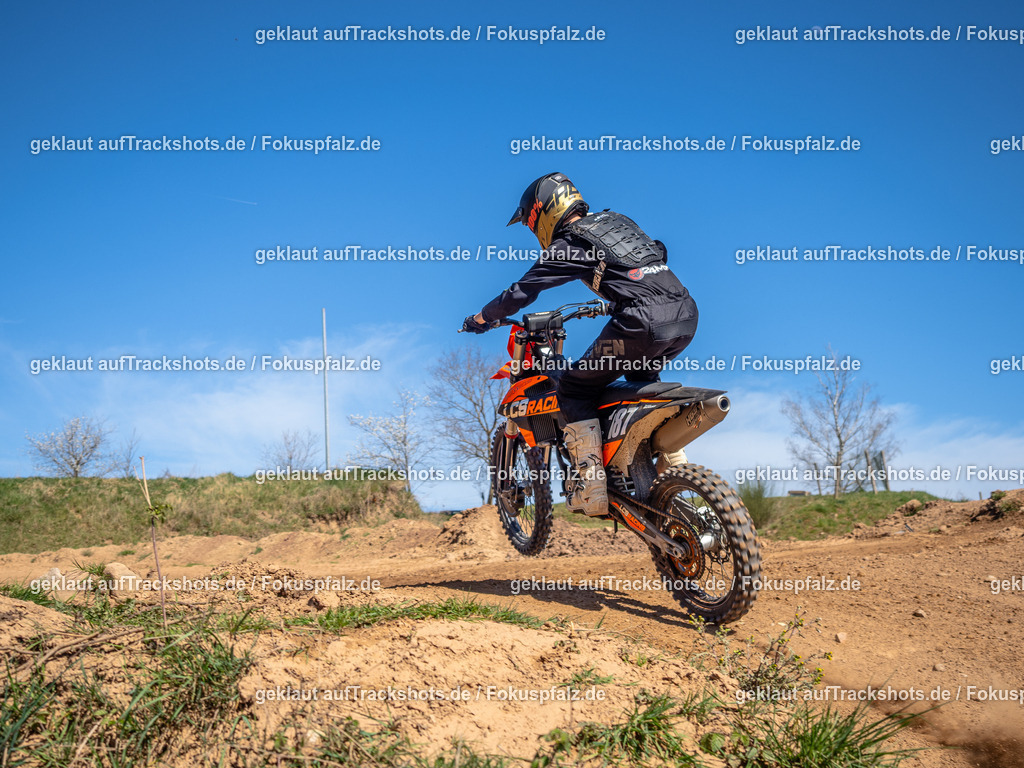 Schweyen040525-199 | Trackshots.de / Fokuspfalz.de - Realisiert mit Pictrs.com