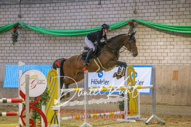IMG_0930 | Turnierfotos kaufen im Webshop von Daniel Kuhl Photography – entdecke professionelle Reitsportfotos aus Turnieren & Events. Hochwertige Turnierbilder online bestellen & sichern. Jetzt Fotos von Reitsportturnieren kaufen!
