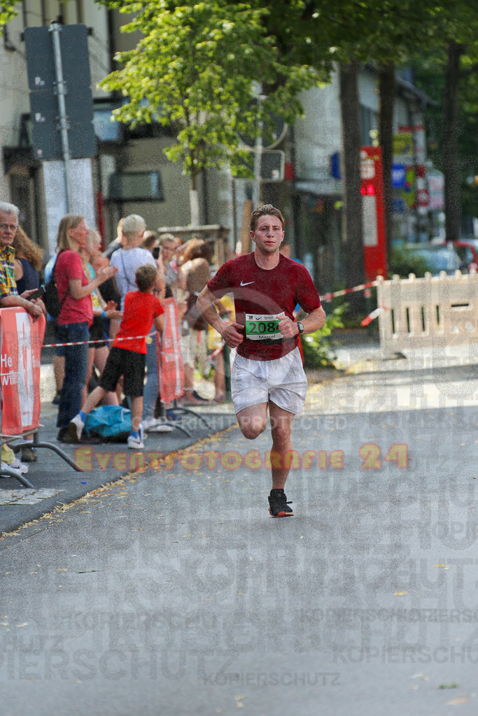 220625_1648_EX1_5038 | Sportfotografie im Rhein-Sieg Kreis, Köln, Bonn, NRW, Rheinland Pfalz, Hessen, etc. Unser Tätigkeitsfeld umfasst den Laufsport vom Volkslauf über den Marathon, Duathlon, Triathon bis zum Ultralauf wie Kölnpfad Ultra oder Schindertrail.