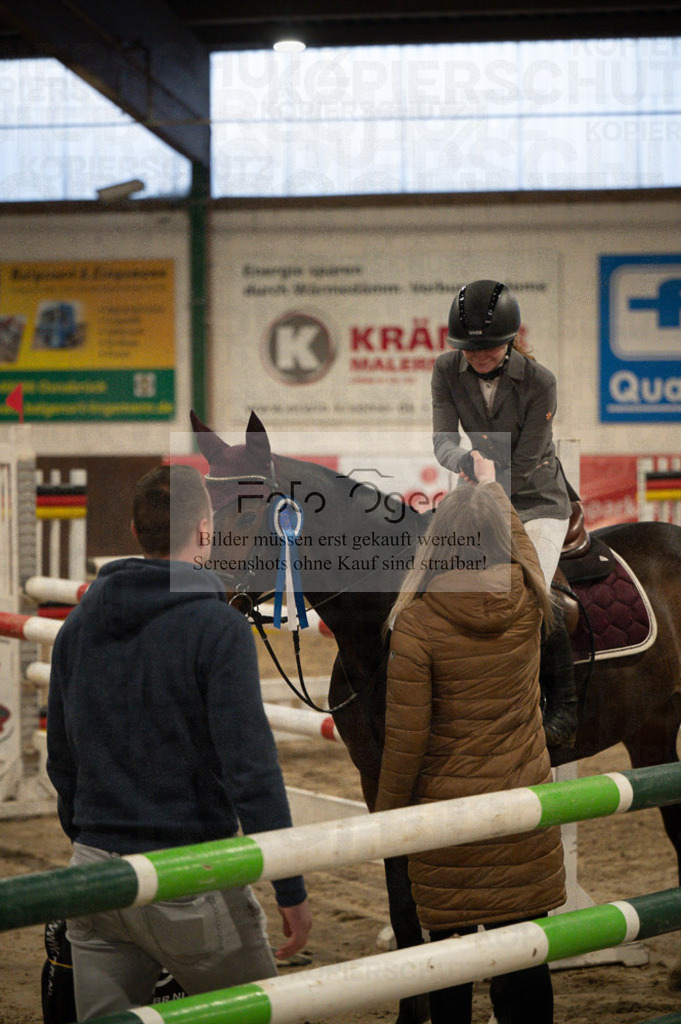 Hallenreittunier Voxtrup 2023 | Entdecke hochwertige Reitturnierfotos von Foto Oger. Professionell, emotional und authentisch – jetzt Lieblingsmomente im Shop bestellen.Deutschlandweite Turnierfotografie. - Realisiert mit Pictrs.com