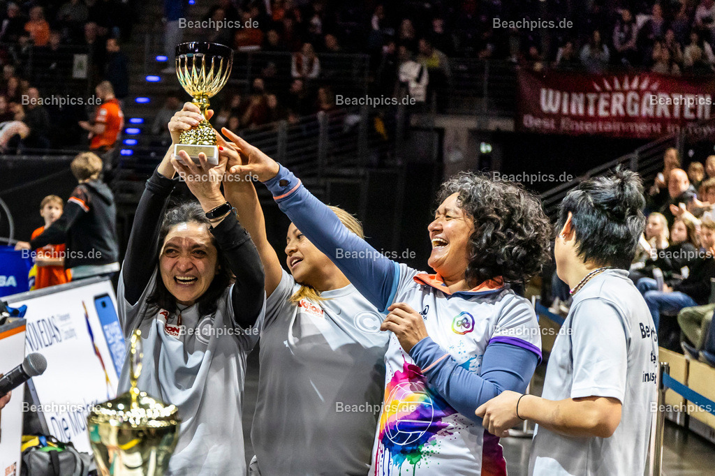 2024-00111540-3-Icke-Cup-Berlin |  16.11.2024; Berlin Foto: Gerold Rebsch - www.beachpics.de