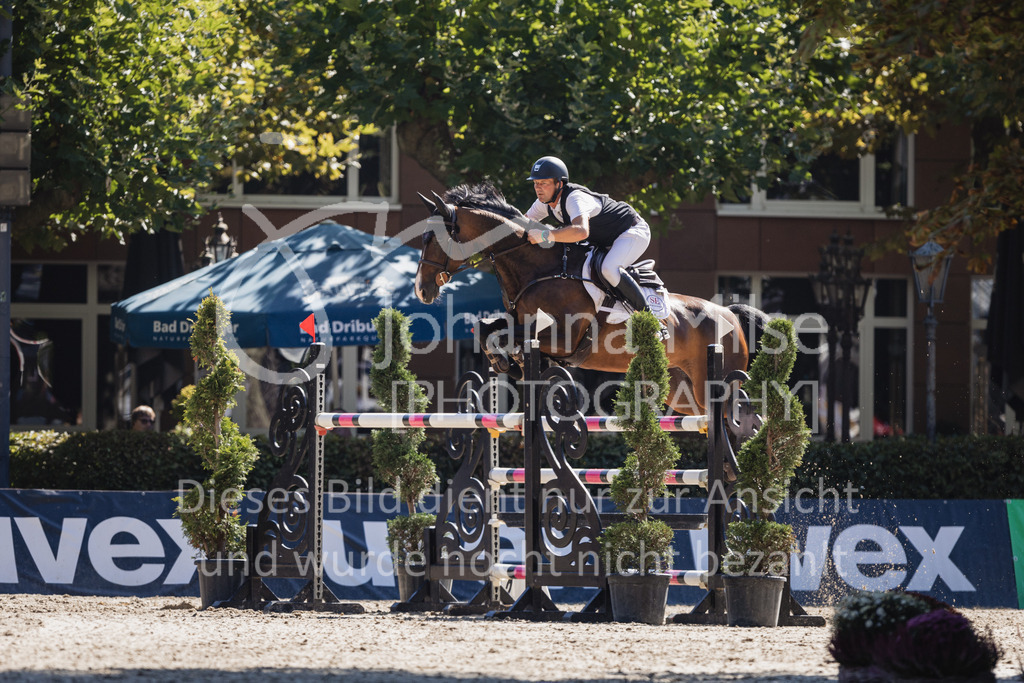 230909_OWLCh_MediumTour-249 | Deine schönsten Turniermomente als professionelle Fotos! Entdecke hochwertige Pferdesport-Fotografie im Online-Shop. Jetzt Fotos finden & bestellen!