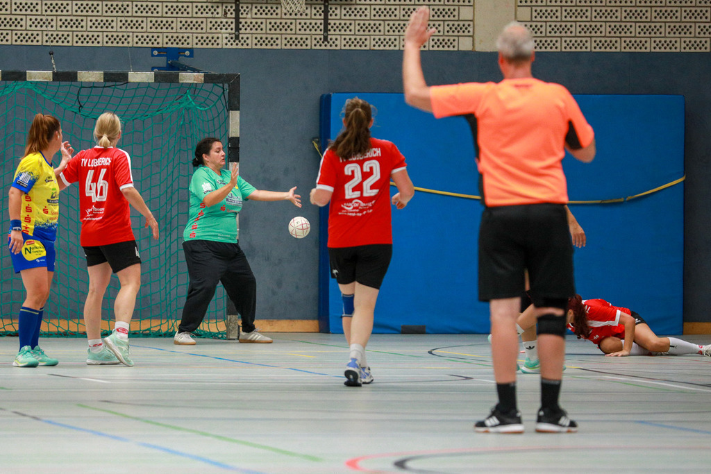 Lobberich-Neukirchen310825_040 | Bildergalerie von Sport-Ereignissen aber auch von weiteren spannenden Dingen - nicht nur vom Niederrhein. In Anlehnung an den bekannten Spruch von Hanns Dieter Hüsch heißt das Motto: "Niederrhein ist überall".  - Realisiert mit Pictrs.com