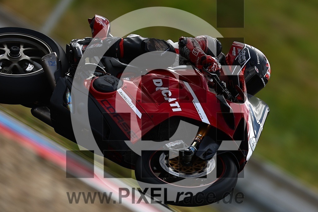 0089-20250830_06696 | Schöne Erinnerungen an spannende Momente - das festzuhalten ist unser Job. PIXELrace.de ist seit 2003 auf den Rennstrecken Europas unterwegs um die Action draußen beim Fahren und die wunderbare Stimmung imm Fahrerlager für euch einzufangen.