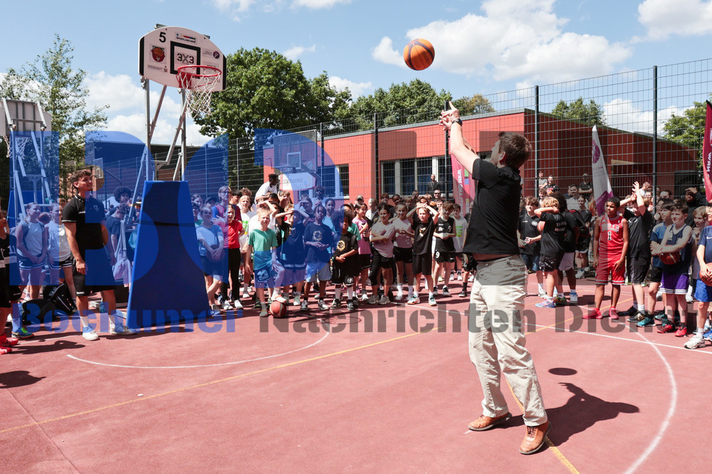 IMG_9538-7 | bond - Realisiert mit Pictrs.com