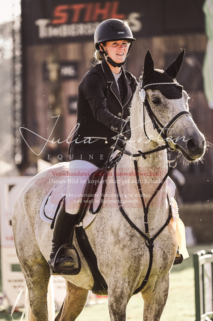 DSC_4598 | Pferde- und Turnierfotografie in Westsachsen. Pferdeportraits, Auftragszeichnungen und intuitive Kunst.