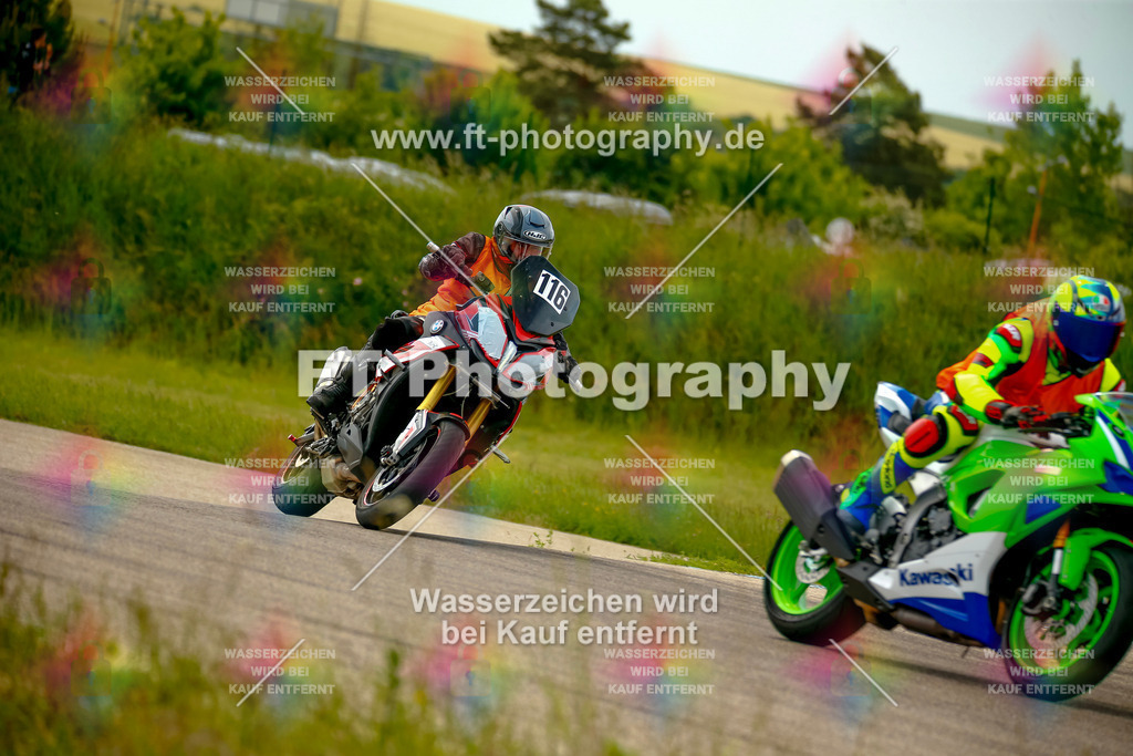 _MOT1472 | Hier findet Ihr Bilder von Touristenfahrten auf der Nürburgring Nordschleife oder von anderen Veranstaltungen die ich besucht habe. Viel Spass beim Durch Schauen 