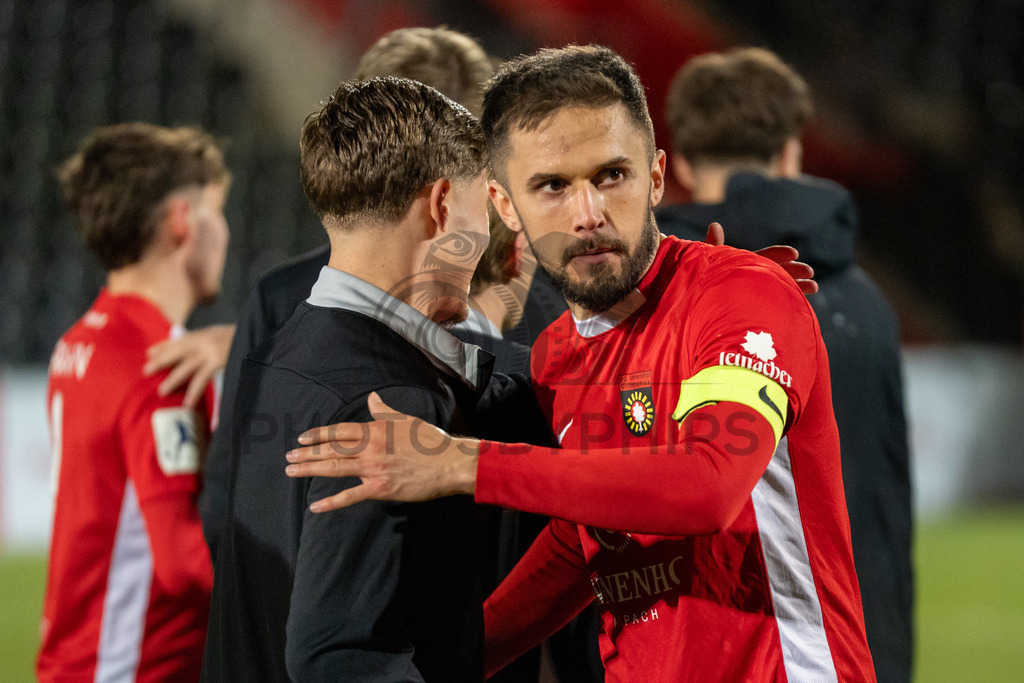SG Sonnenhof Grossaspach vs. SSV Ulm 1846 Fussball, Fussball, WFV-Pokal, Viertelfinale, 01.04.2026 | Volkan Celiktas (SG Sonnenhof Grossaspach, #05),SG Sonnenhof Grossaspach vs. SSV Ulm 1846 Fussball, Fussball, WFV-Pokal, Viertelfinale, 01.04.2026