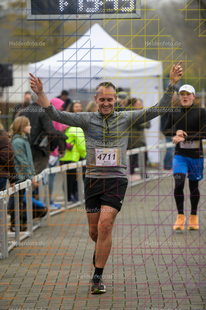 Neusser Erftlauf 2025  | 15km Neusser Erftlauf 2025 Foto: Heldenfoto.de