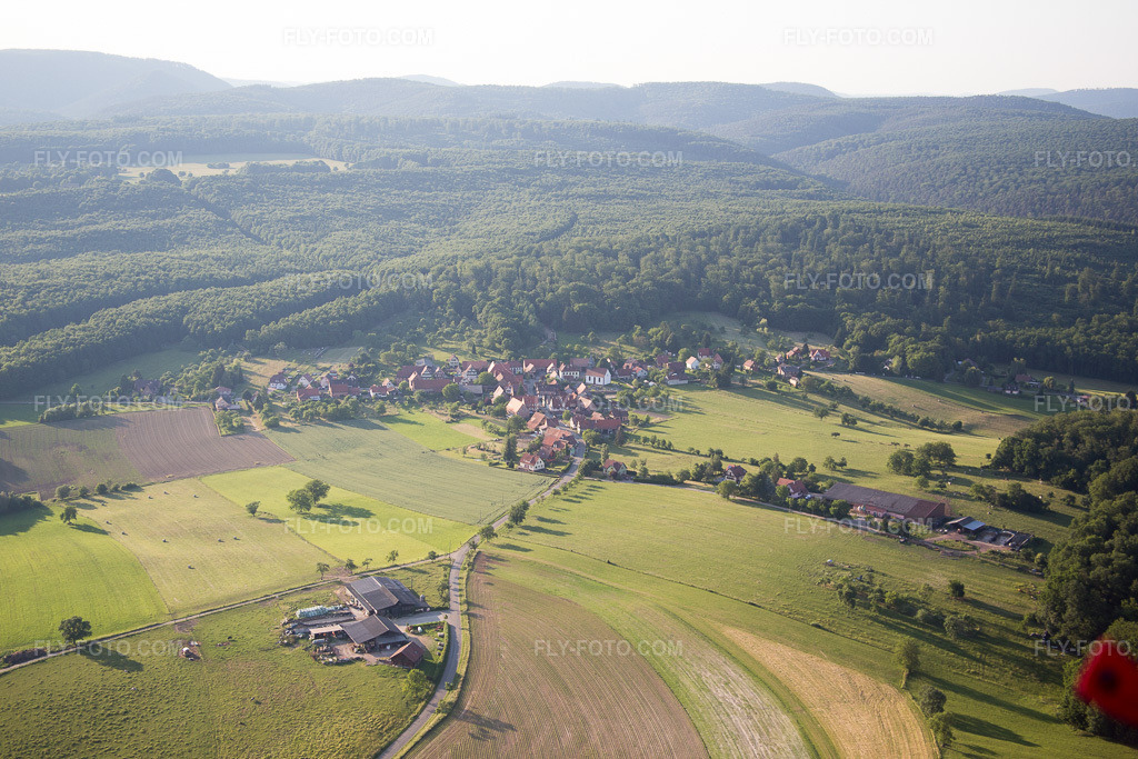 Aerial view: View of the town in Mattstall in the state Bas-Rhin, France.Photo: IMG_080240.jpg taken on 06/05/2015 by Werner Riehm/FLY-FOTO.comResolution of the original: 5472 x 3648 px