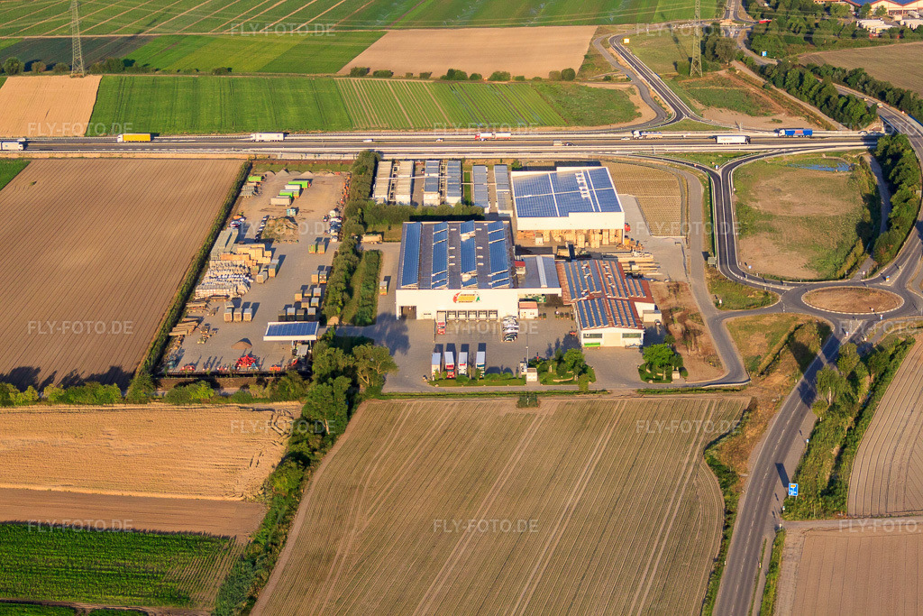 Luftbild: Gemüse Renner V+V GmbH in Mutterstadt im Bundesland Rheinland-Pfalz in Deutschland. Foto: IMG_69540.jpg vom 04.07.2014 durch Werner Riehm/FLY-FOTO.de