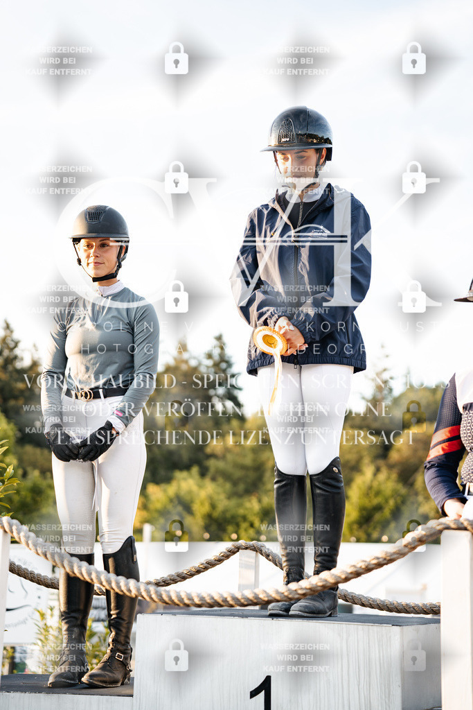CK704026 | Turnierfotografie Pferdefotografie Trier Rheinland-Pfalz Pferdesport Reitsport Tierfotografie Sportfotografie Pferdevideo Pferdevideografie Equestrianvideography equestrianphotography  - Realisiert mit Pictrs.com