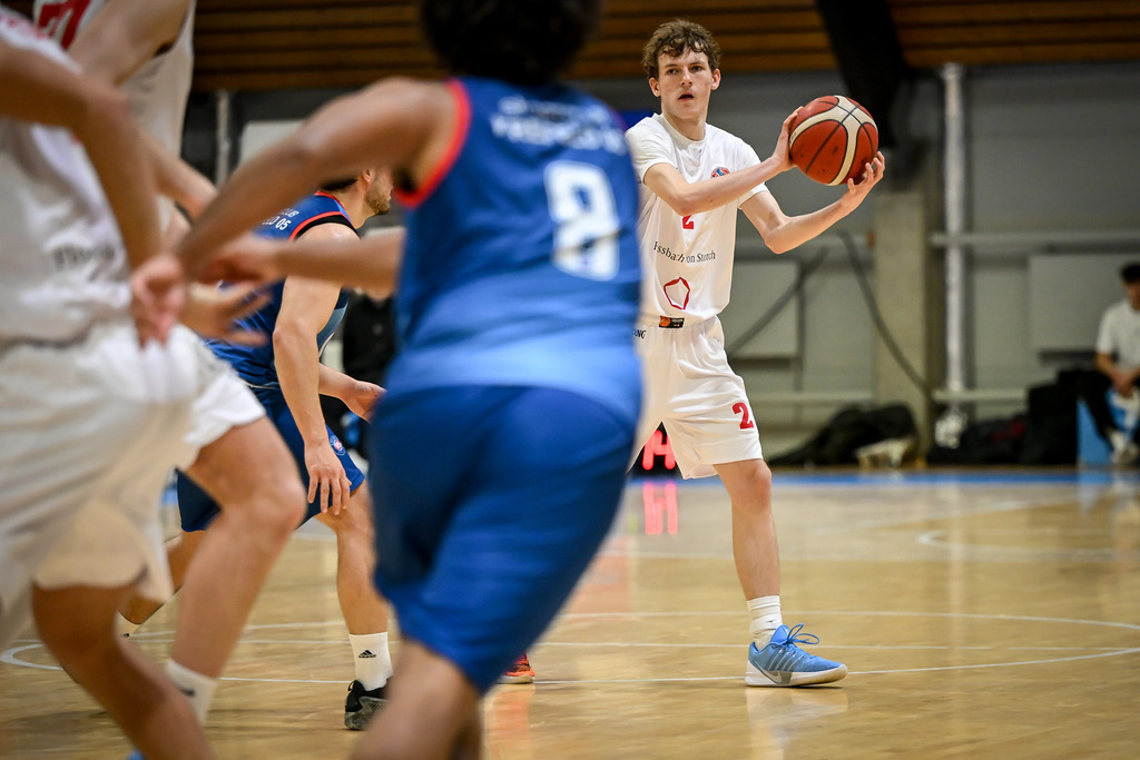 gml_120 | Fotos von Basketballspielen aus dem Raum NRW fotografiert von Gero Mueller-Laschet und Daniel Schaefer - Realisiert mit Pictrs.com