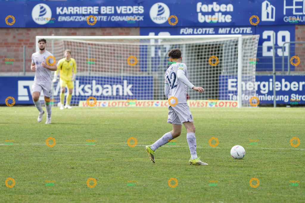 VfL Sportsfreunde Lotte vs. VfL Bochum II U23 - Regionalliga West - 28. Spieltag 2026 | Niklas Jahn, 12 - Realisiert mit Pictrs.com