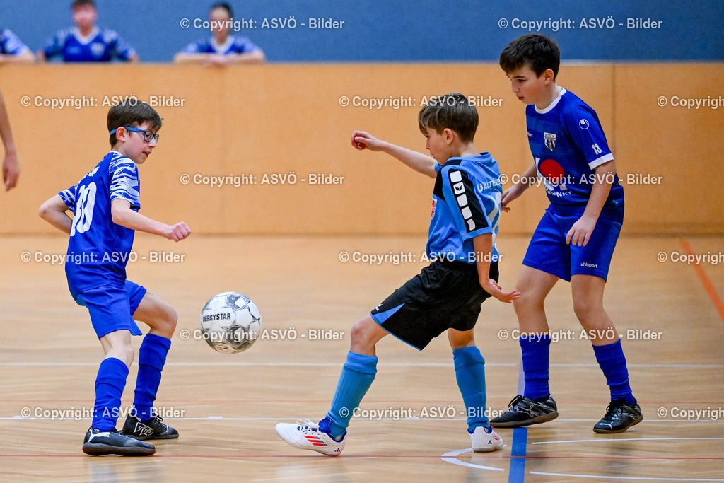 ASVÖ_ Fussballturnier SV Gallneukirchen_ 07.02.2025-38 | 07.02.2025, Gallneukirchen, AUT, ASVÖ, Fussball Nachwuchs Hallenturnier 2025, SV Gallneukirchen im Bild Teilnehmer U 15©Harald Dostal / fodo.media - Realisiert mit Pictrs.com