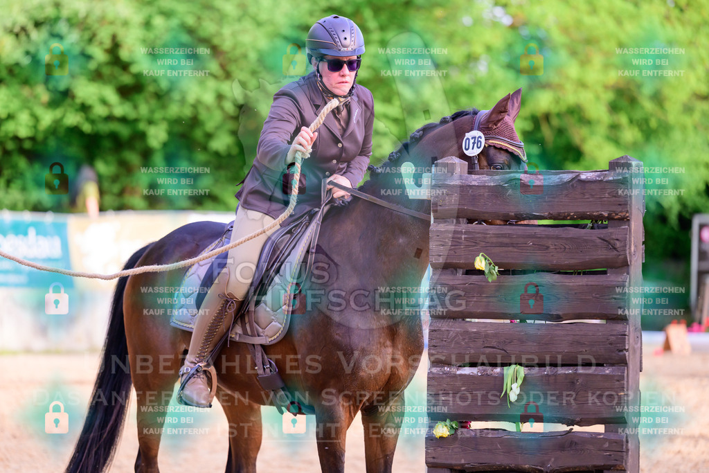 02052026-Giesenbach-03-Speedtrail-1089 | Fokus Hufschlag Fotografie - Realisiert mit Pictrs.com