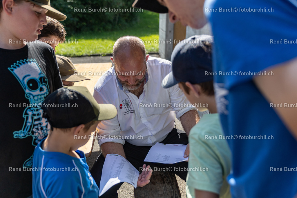 602A0761 | René Burch leidenschaftlicher Fotograf aus Kerns in Obwalden.  Hier finden sie Sport, Landschaft und Natur Fotografie.
 - Realisiert mit Pictrs.com