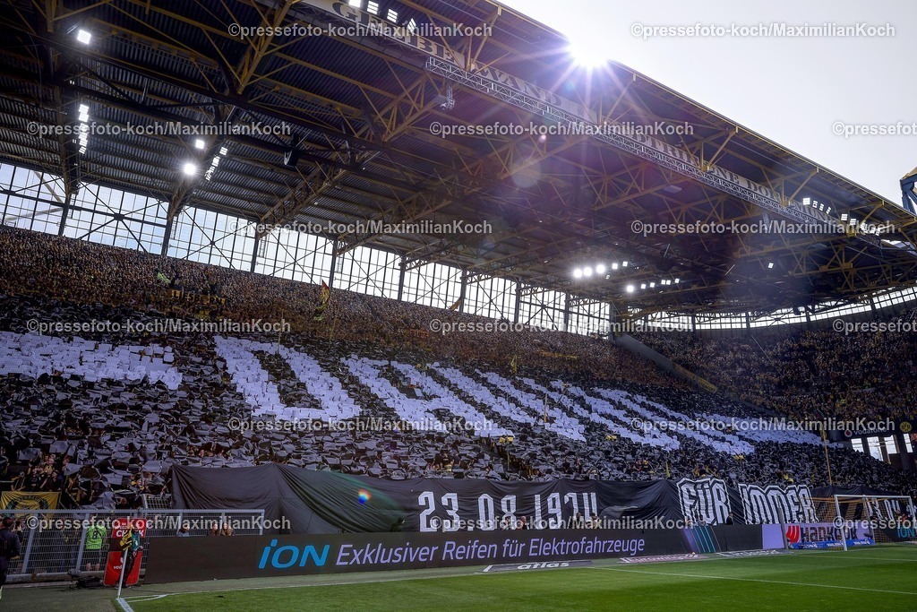 BVB11042601019 | 11.04.2026, Fußball, Borussia Dortmund - Bayer 04 Leverkusen, 1. Fußball Bundesliga, 29. Spieltag, Signal Iduna Park, Saison 2025 2026: Choreo Choreografie In Erinnerung an den verstorbenen Fan Davud  DFB regulations prohibit any use of photographs as image sequences and or quasi-video.
