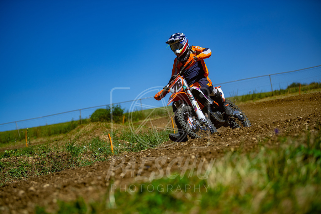 Se E+R (185) | Paeschuphoto Shop - Wer nicht sucht der auch nicht findet.Ob Motocrossbilder oder von einem besuchtem Spiel, Hauptsache Action. - Realisiert mit Pictrs.com