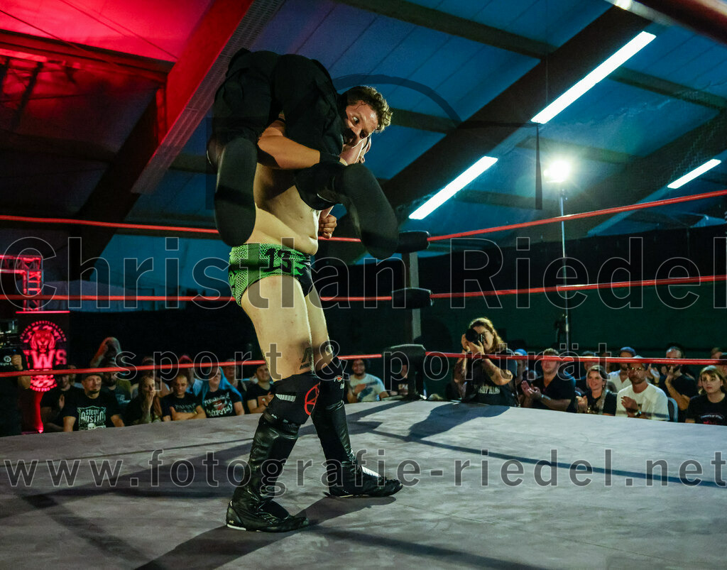 2023-08-12_168_EWS_Wrestling_ERDING | Erding, Deutschland, 12.08.2023:
Wrestling, Saison 2023, EWS Wrestling ERDING

Foto: Christian Riedel / fotografie-riedel.net