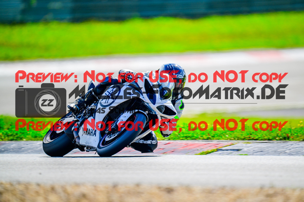 MaZZes_FotoMatrix_240911_6007705_8465 | ROT