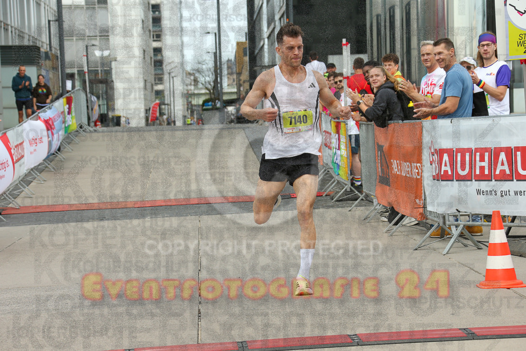 250920_1316_EX1_3954 | Sportfotografie im Rhein-Sieg Kreis, Köln, Bonn, NRW, Rheinland Pfalz, Hessen, etc. Unser Tätigkeitsfeld umfasst den Laufsport vom Volkslauf über den Marathon, Duathlon, Triathon bis zum Ultralauf wie Kölnpfad Ultra oder Schindertrail.