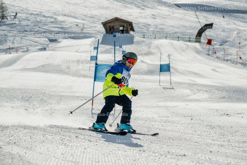 SRF_05.03.2026_0123 | SRF_05.03.2026_0123 - Realisiert mit Pictrs.com