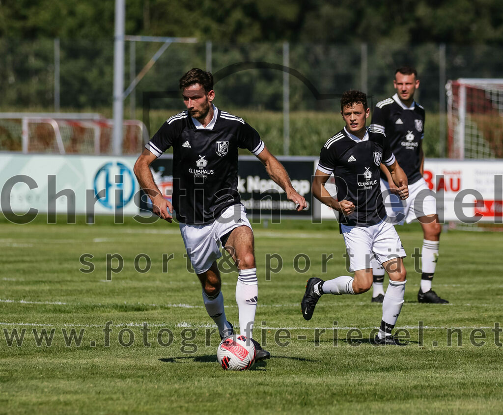 2023-08-20_018_TuS_Oberding_gegen_FC_Finsing_II | Oberding, Deutschland, 20.08.2023:
Fußball, Kreisklasse 2023 / 2024, 3. Spieltag, TuS Oberding gegen FC Finsing II, Endergebnis: 1:1

Markus Weber (TuS Oberding, #12)

Foto: Christian Riedel / fotografie-riedel.net