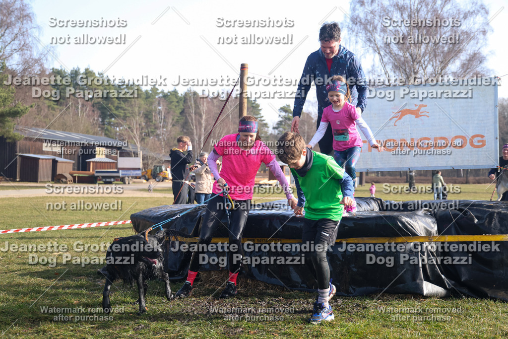 Dog Paparazzi - Strongdog North Mrz26-1076 | Dog Paparazzi Jeanette Grottendiek Fotografie & Videografie - Realisiert mit Pictrs.com