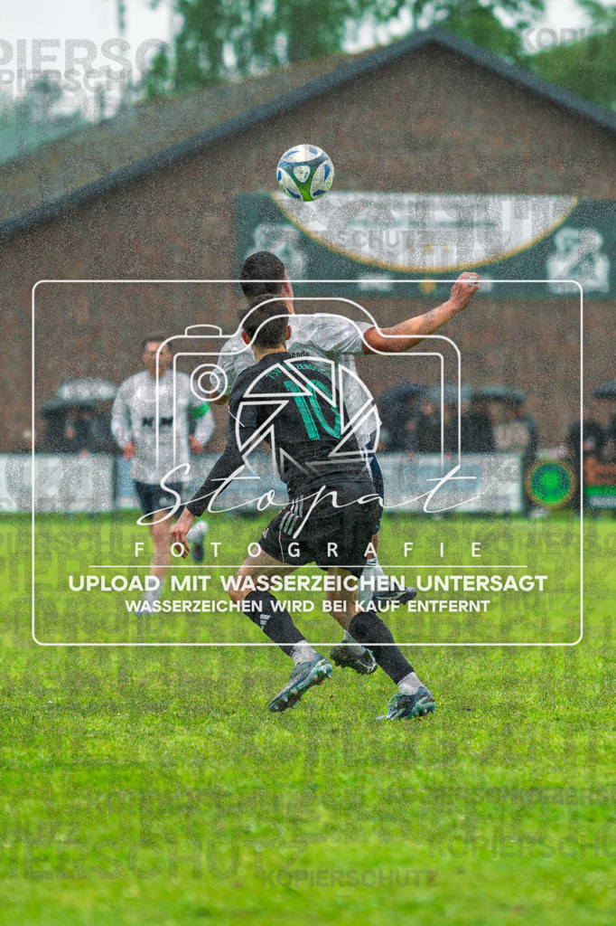Final Kreispokal HK - Germania Walsrode vs. TSV Wietzendorf | Moritz Erfurt (TSV Wietzendorf #10); Finale Kreispokal HK - Germania Walsrode vs. TSV Wietzendorf am 07.06.2026 in Sportplatz Alter Schulweg, Schülern - Realisiert mit Pictrs.com