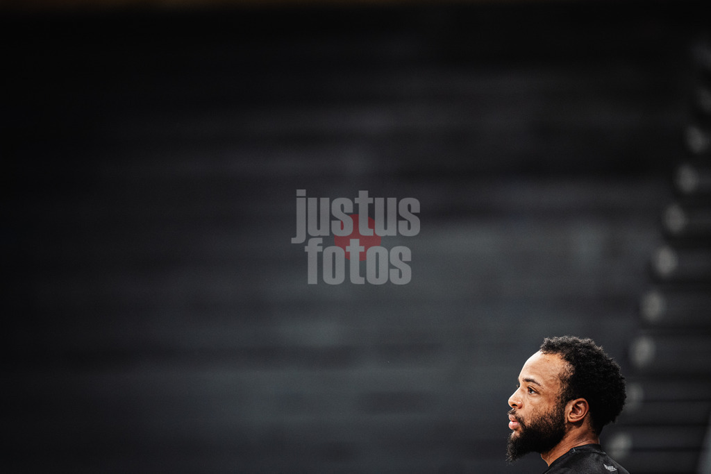 Basketball | Männer | Saison 2023/2024 | easyCredit Basketball Bundesliga | 31. Spieltag | Veolia Towers Hamburg vs. HAKRO Merlins Crailsheim | 30.04.2024 | Galin Smith (#30, HAKRO Merlins Crailsheim)